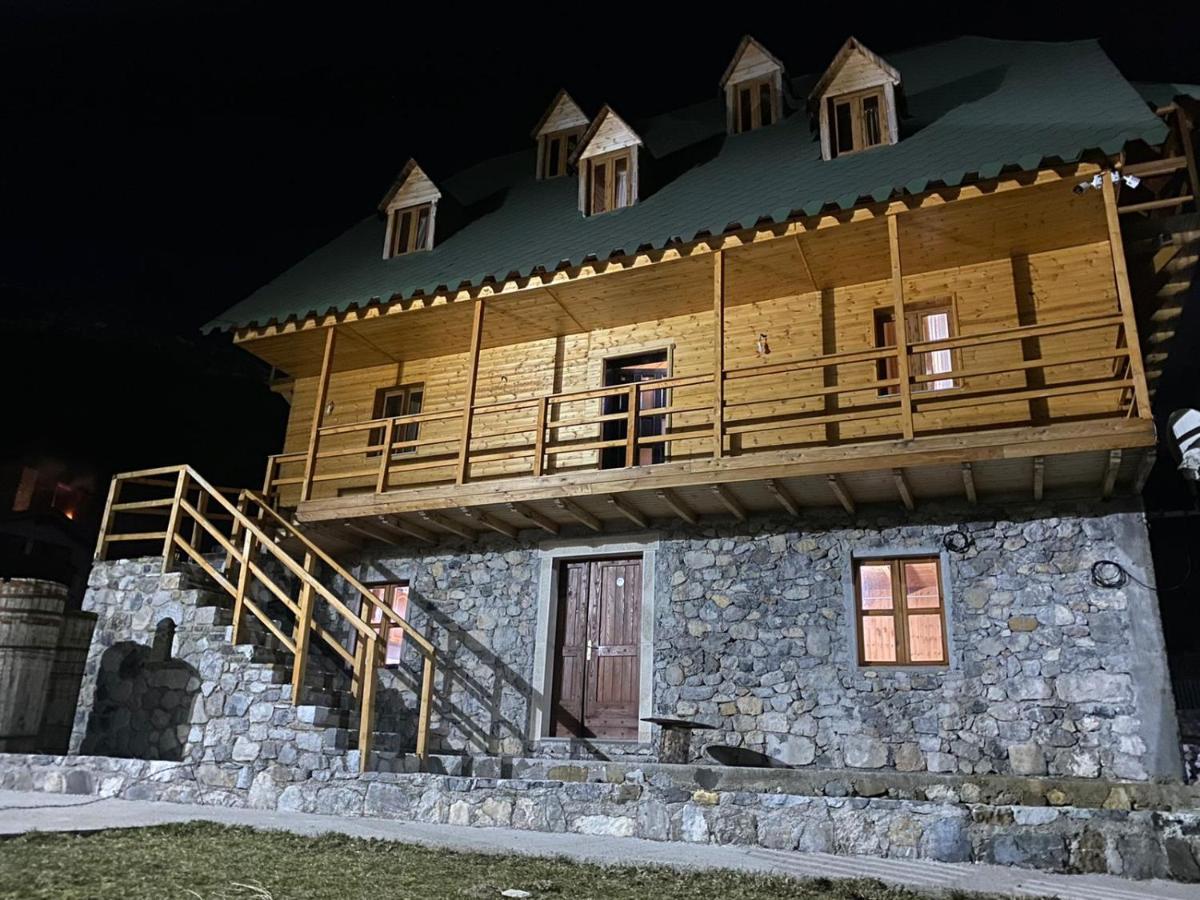 Bujtina Vellezerit Grrela Hotel เธทธ์ ภายนอก รูปภาพ